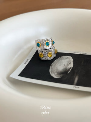 Gem Daisy Sterling Ring Collection