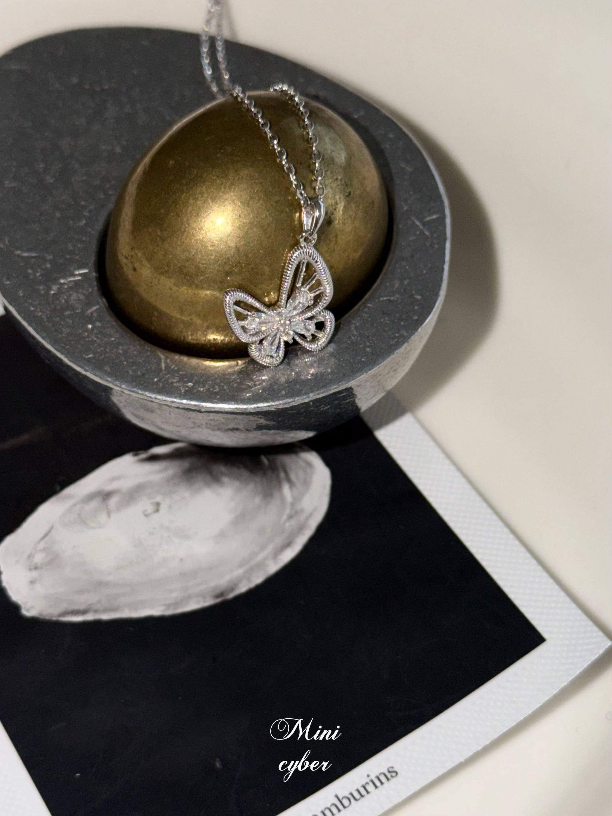 Silhouette Butterfly Zircon Necklace