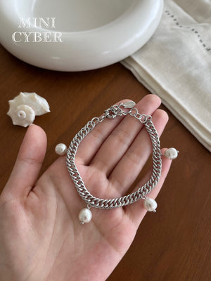 Pearl Waltz Chain Bracelet