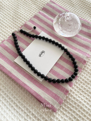 Alluring Agate Beads Necklace