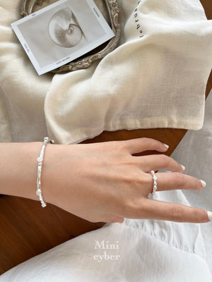 Silver Frost Pearl Flourish Bracelet