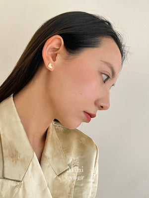 Golden Heartfelt Lava Earrings