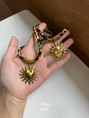 Getaway Scarf Chain Collection