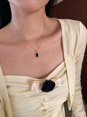 Reversible Onyx & Shell Gold Necklace