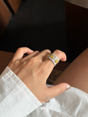 Gem Daisy Sterling Ring Collection
