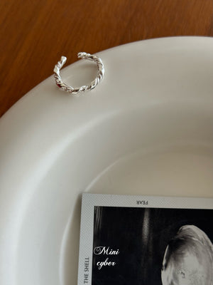 Twisted Ripple Silver Ring