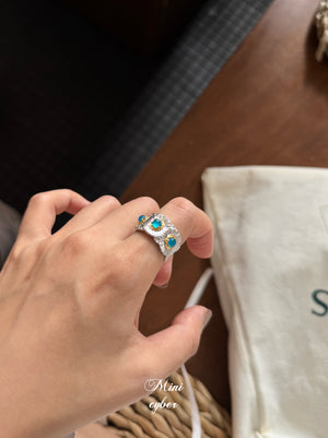 Gem Daisy Sterling Ring Collection