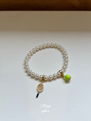 Elegant Ace Pearl Bracelet