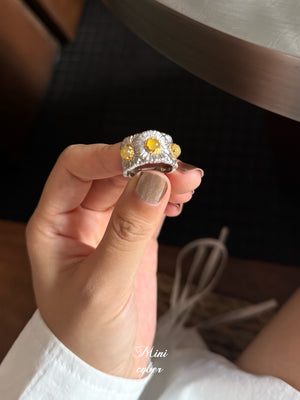 Gem Daisy Sterling Ring Collection