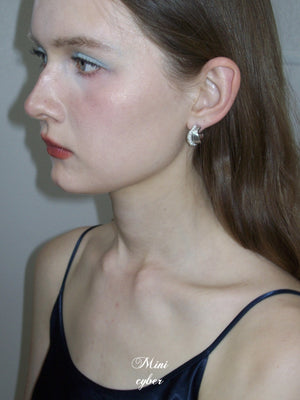 Pearlescent Flow Earrings