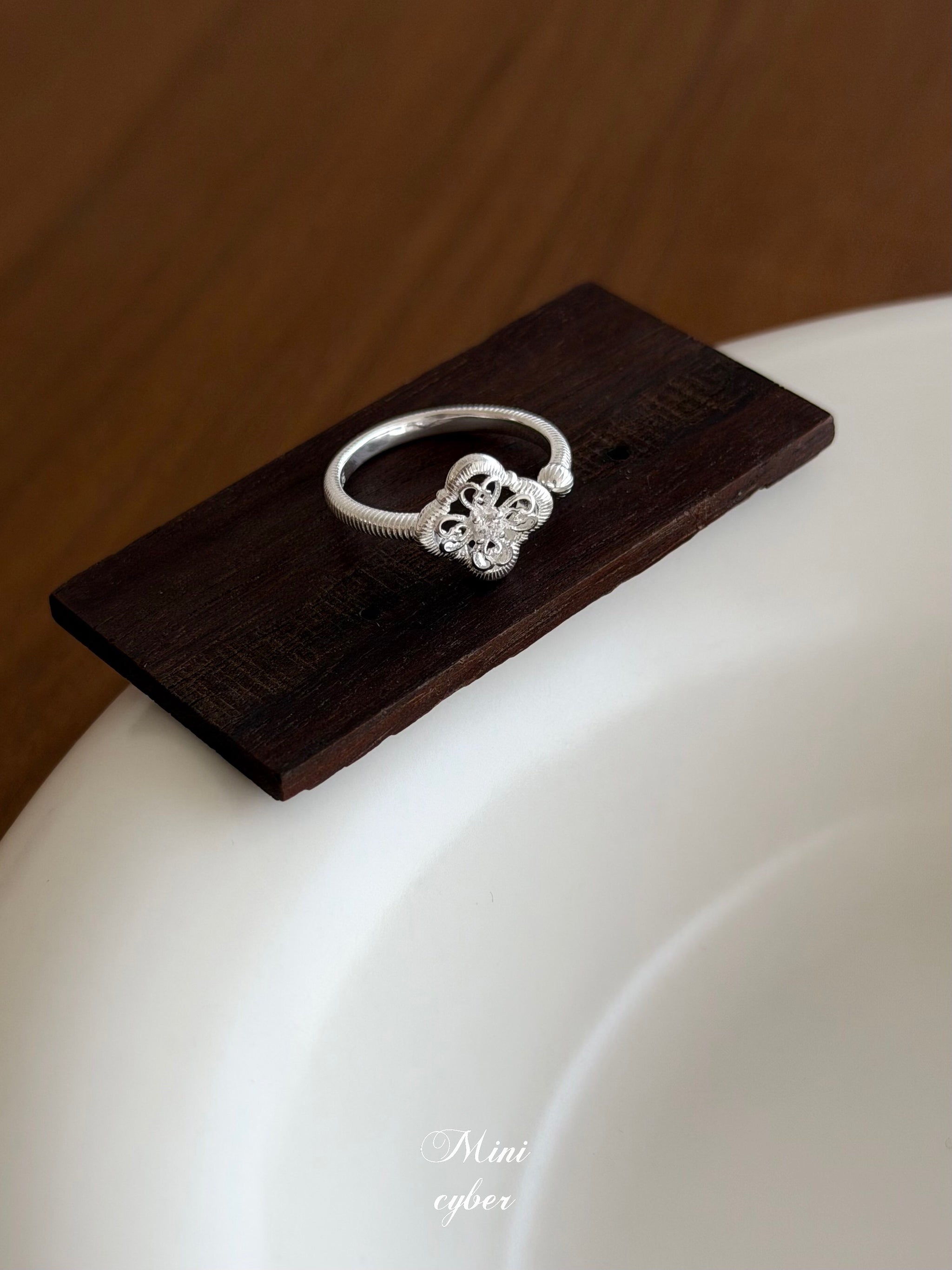 Lucky Lace Four-Leaf Clover Ring