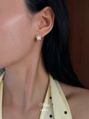 Square Frame Pearl Silver Studs