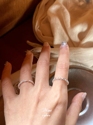Slim Linked Silver Ring