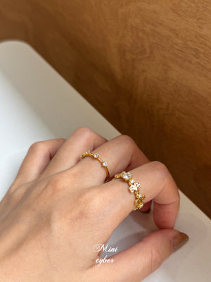 Golden Petal Galaxy Collection