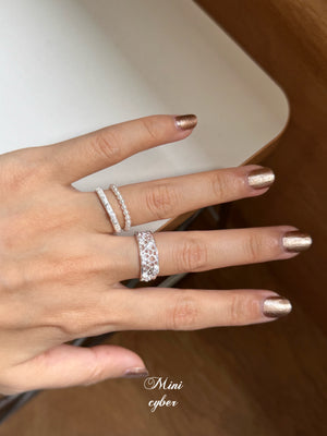 Silver Lace & Pearl Ring Collection