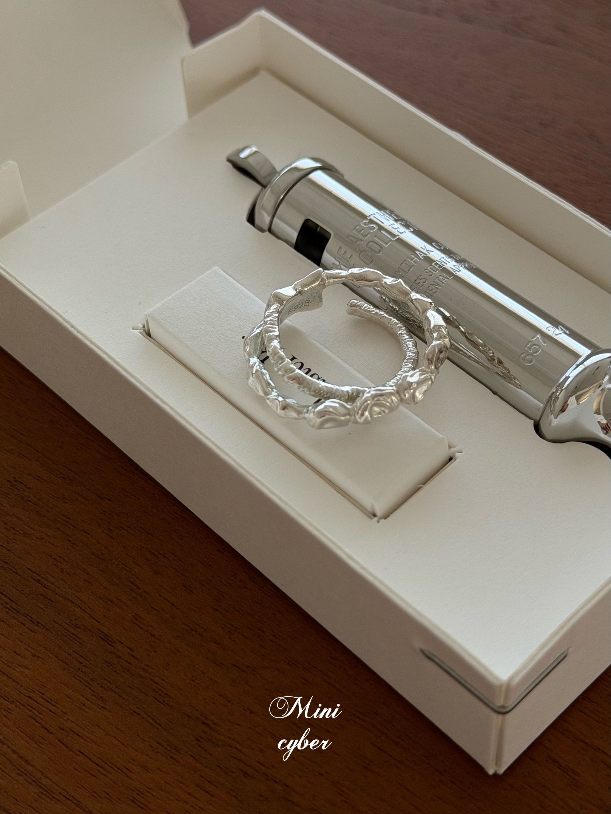 Wrinkled Sculpted Silver Band