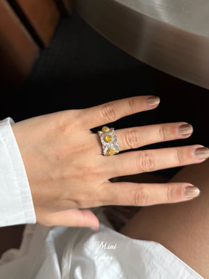 Gem Daisy Sterling Ring Collection