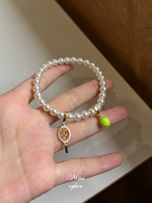 Elegant Ace Pearl Bracelet