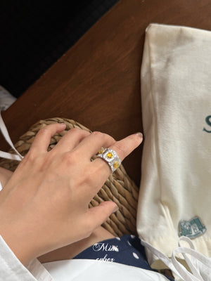 Gem Daisy Sterling Ring Collection