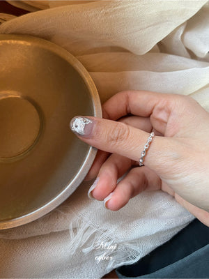 Slim Linked Silver Ring