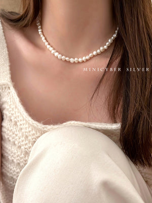 Baroque Pearl with Flower